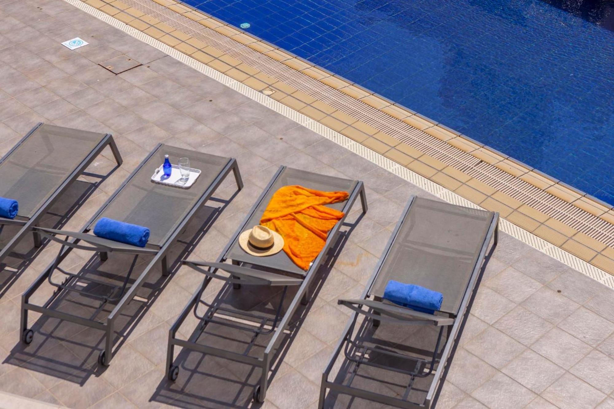Azure Luxury Pool Villa Протарас Экстерьер фото
