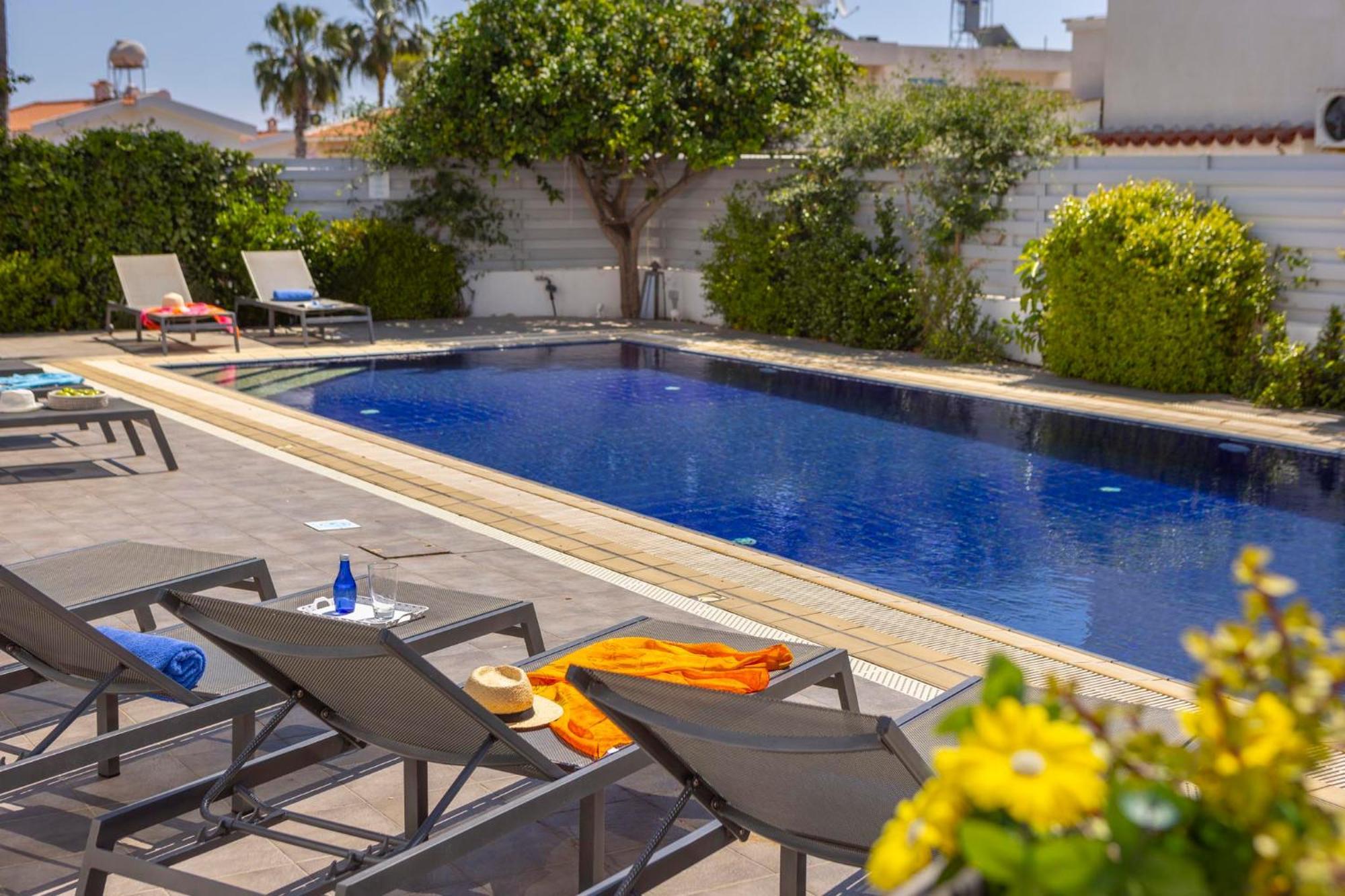 Azure Luxury Pool Villa Протарас Экстерьер фото